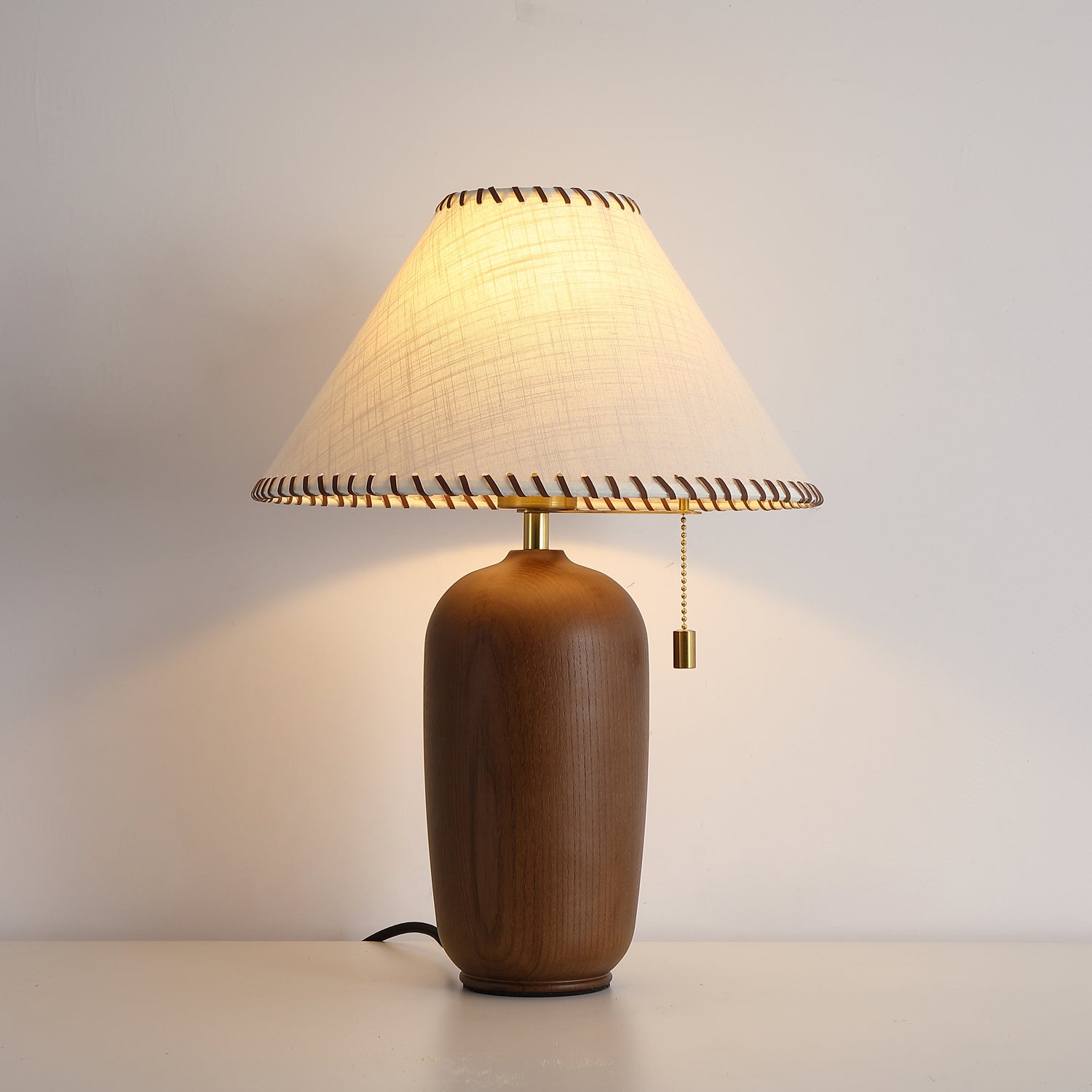 Belvane - Designer Table Lamp