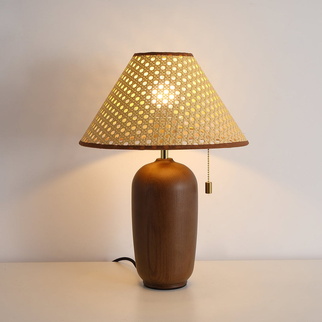 Belvane - Designer Table Lamp