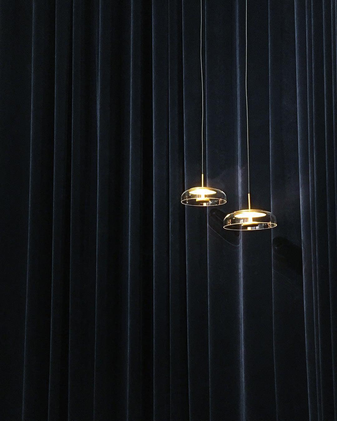 Solara: Pendant Light made of Brass & Glass with Integrated LED – for Dining Room & Living Room