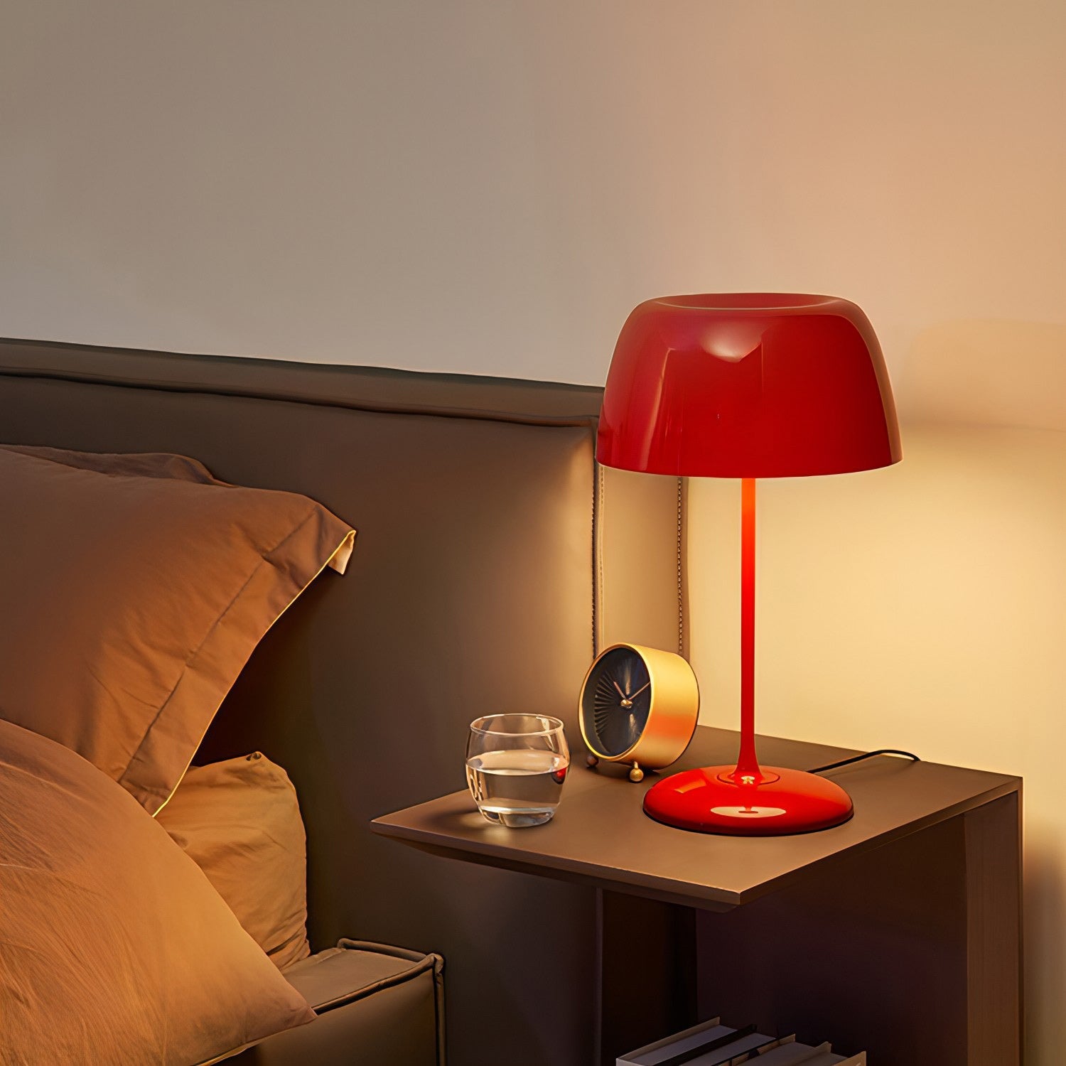 Bittel Sleek Iron Table Lamp