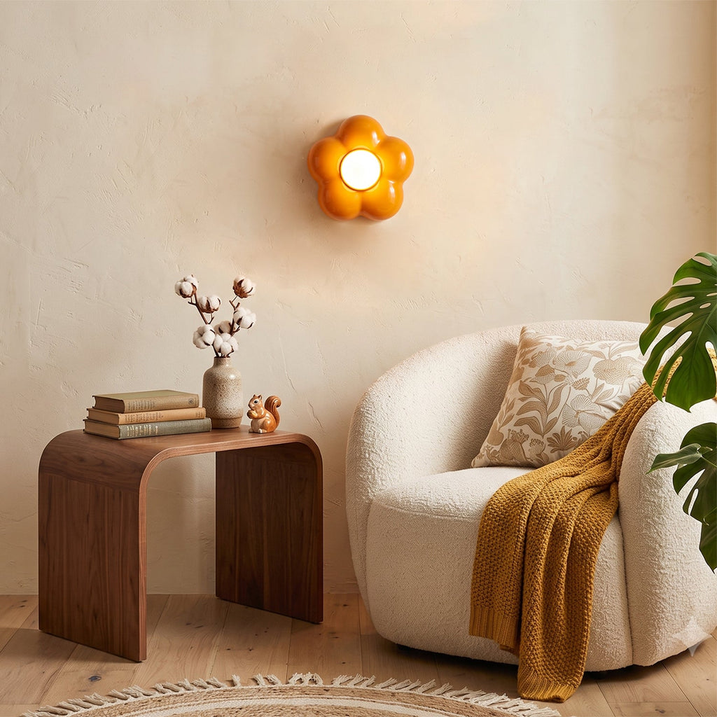 Blossom Pop-Art Flower Wall Sconce