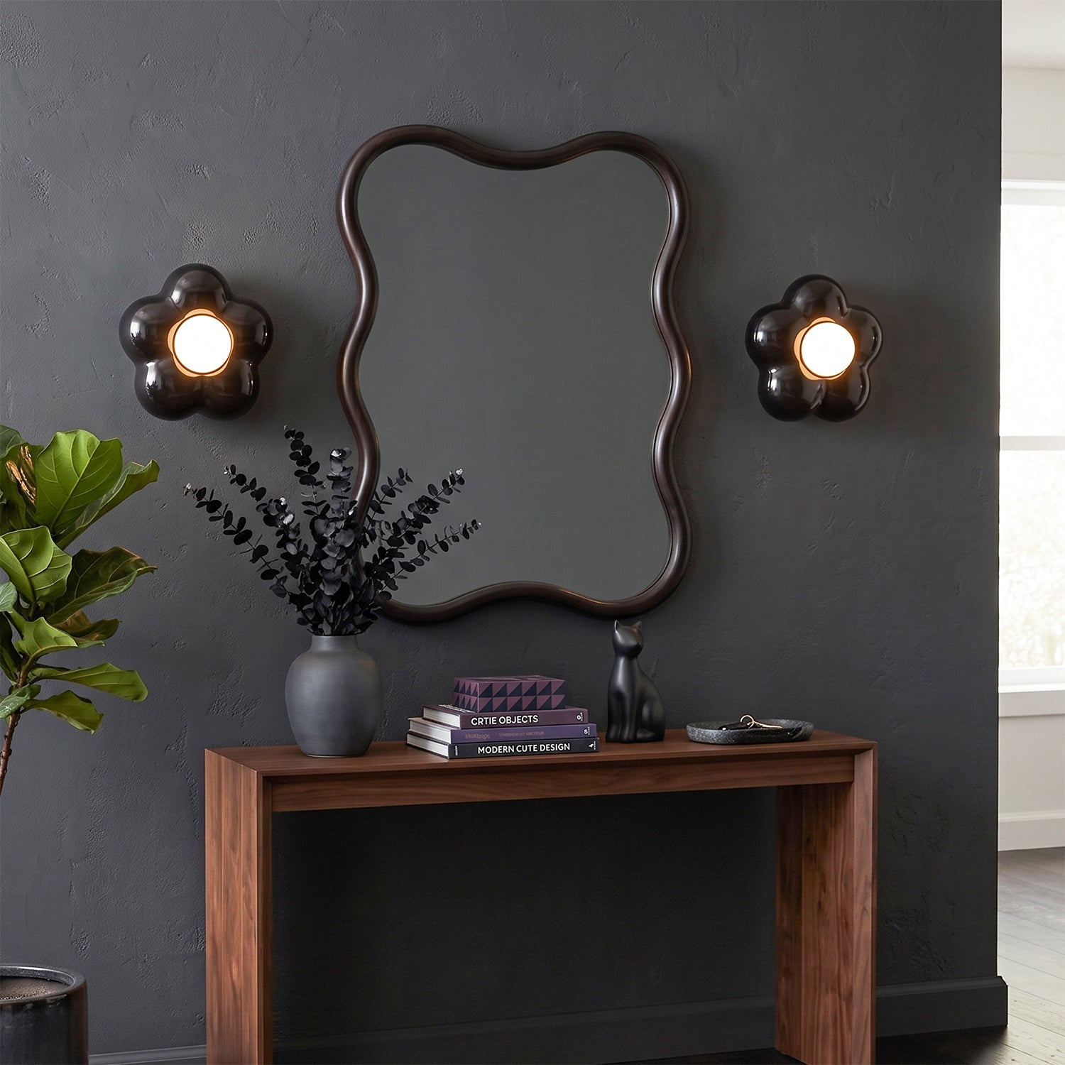 Blossom Pop-Art Flower Wall Sconce