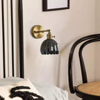 BlütenLicht: Vintage Tulip Glass Wall Lamp – Retro Flower Wall Light for Living Room & Bedroom
