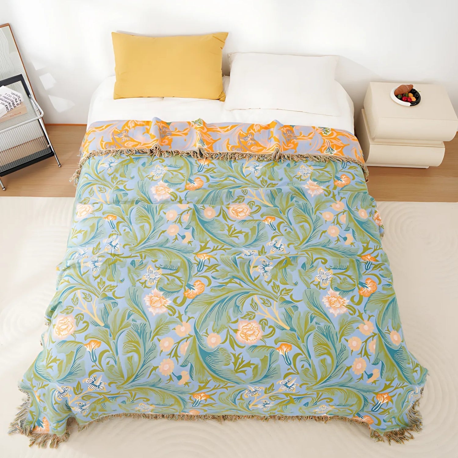 BlütenTraum: Elegant Cotton Blanket in Tapestry Design with Floral Pattern – for Living & Sleeping Areas