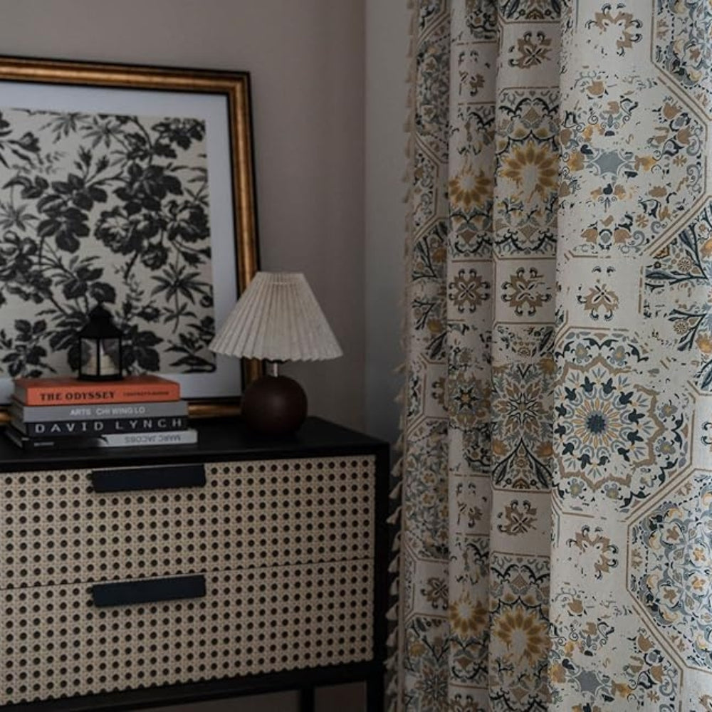 Boho Bliss: Curtain with Floral Structure & Tassels – Cozy & Stylish for Living and Dining Areas