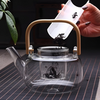 Seravine – Glass Teapot 900ml of Borosilicate Glass with Bamboo Handle and Tea Strainer