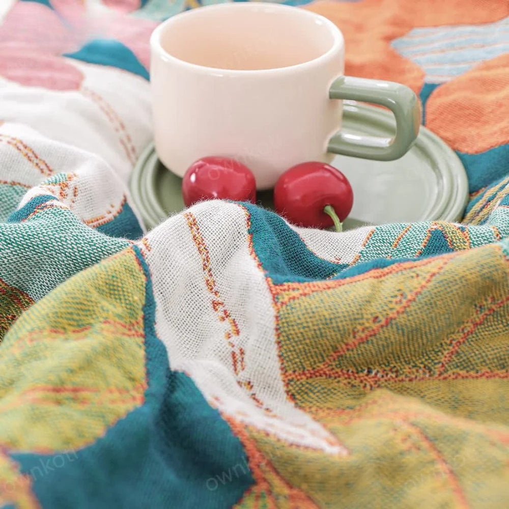 Botanical Weave: Breathable Cotton Blanket with Botanical Floral Pattern & Light Gauze Structure – for Sofa & Bedroom