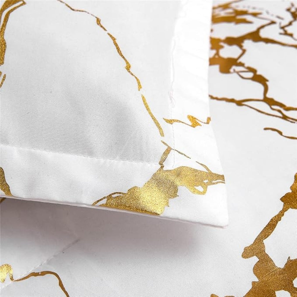 BronzoNacht: Stylish Duvet Cover Set – Breathable, Soft & Decorative with Bronze Accents in Marble Pattern