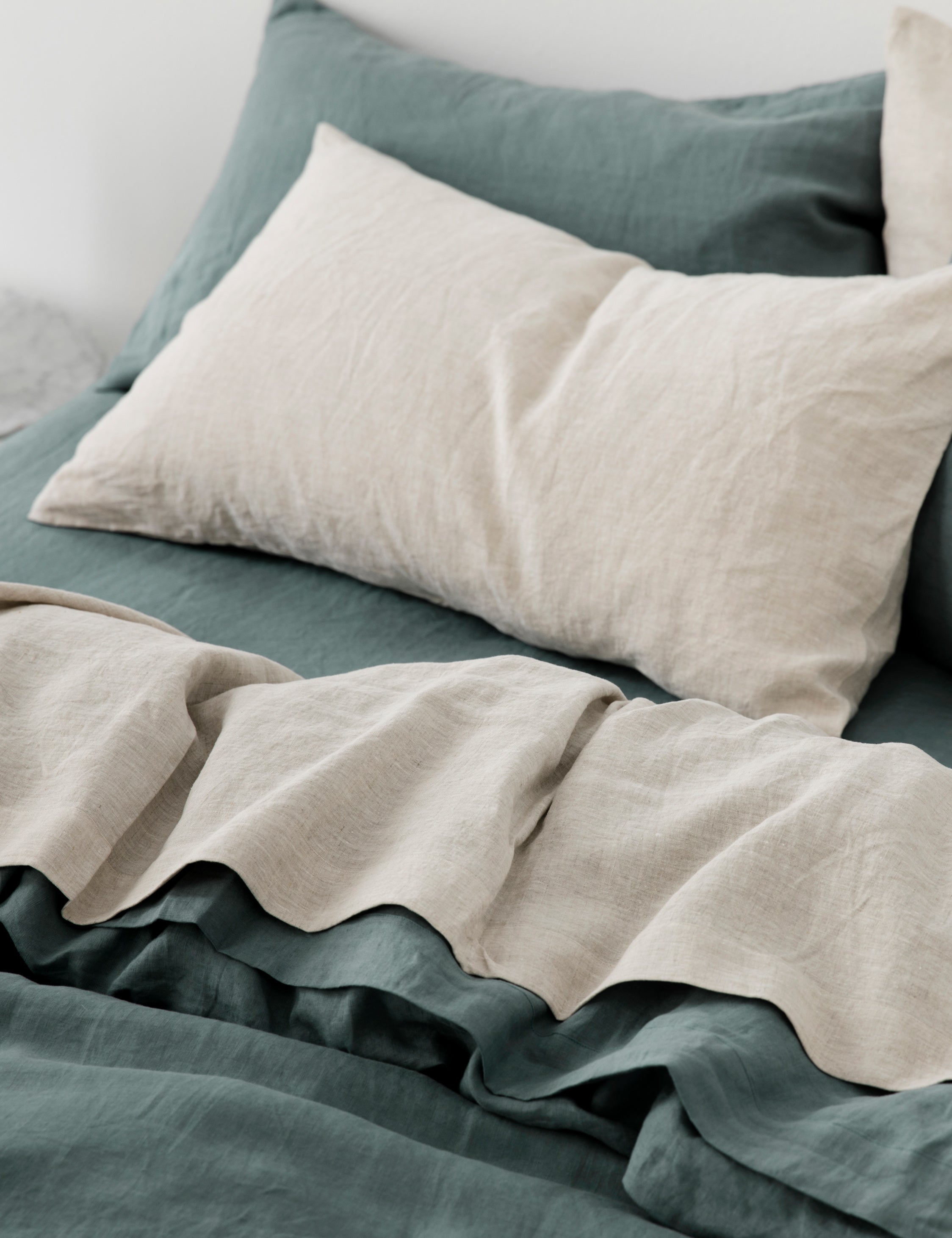 Bela Linen Pillowcases | 100% European Flax, Set of 2