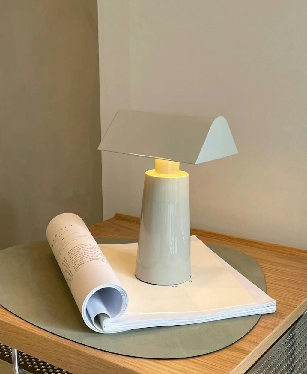 Caret Cordless Table Lamp with Pyramid Top