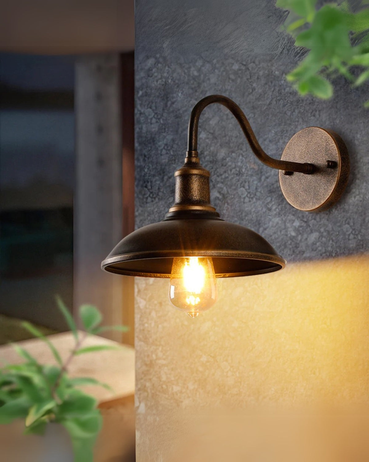 CarréNoir: Modern Outdoor Wall Light Made of Aluminum with Square Frame & Warm White LED Light – for Facade & Garden