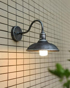 CarréNoir: Modern Outdoor Wall Light Made of Aluminum with Square Frame & Warm White LED Light – for Facade & Garden