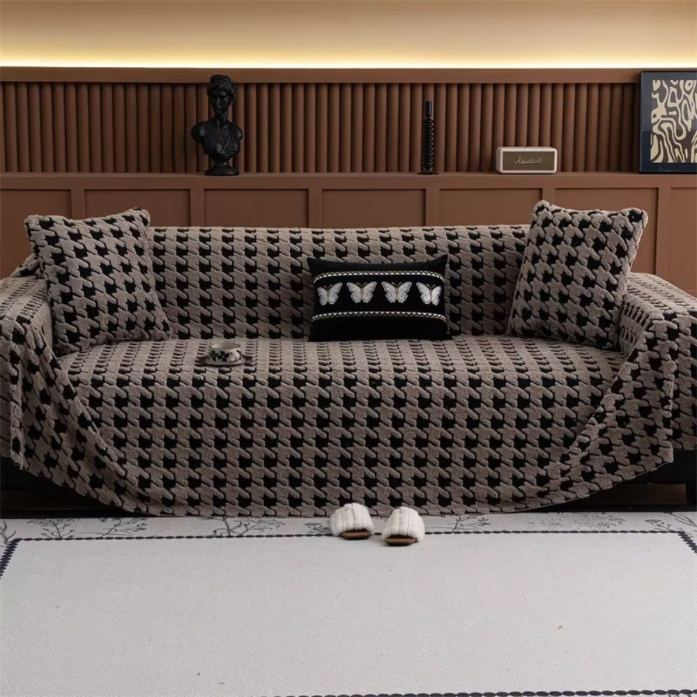 CavalliLoom: Elegant Microfiber Couch Cover with Houndstooth Design & Protective Function – for Sofa & Living Area