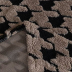 CavalliLoom: Elegant Microfiber Couch Cover with Houndstooth Design & Protective Function – for Sofa & Living Area