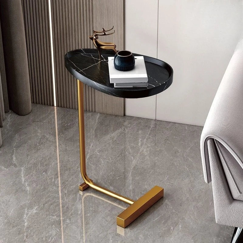 CaviraSchlau: C-shaped side table with compact size & flexible use – for sofa & bed