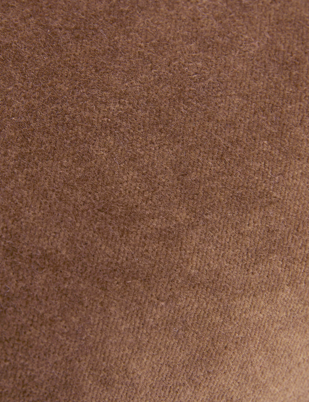 Bela Velvet Pillow | Luxurious Texture, Elegant Finish