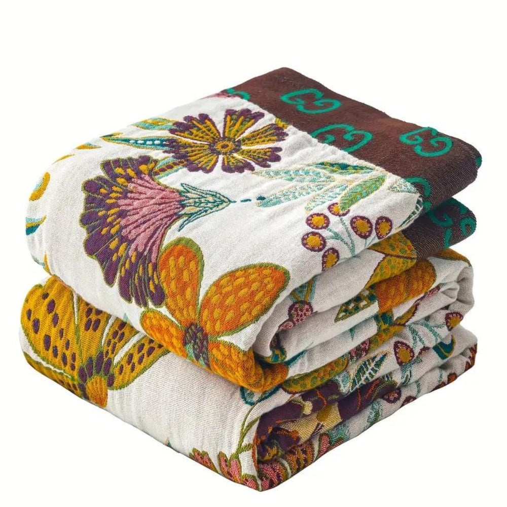 CharmBloom: Floral Cotton Blanket with Decorative Pattern & Easy-Care Material – for Bed & Living Area