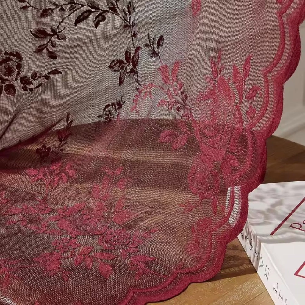 CharmSpitze: Sheer Curtains with Romantic Design for a Bright Living Atmosphere
