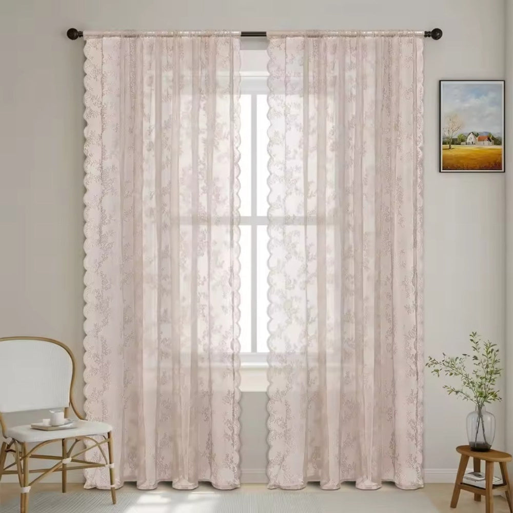 CharmSpitze: Sheer Curtains with Romantic Design for a Bright Living Atmosphere