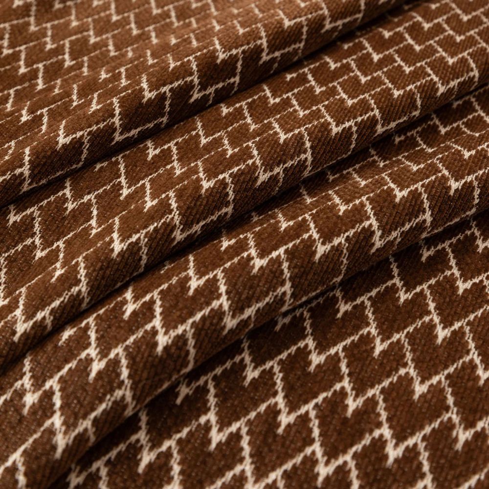 ChenilleHeart: Sofa Cover with Zigzag Weave Pattern & Elegant Fringe Decoration – for Sofa & Armchair