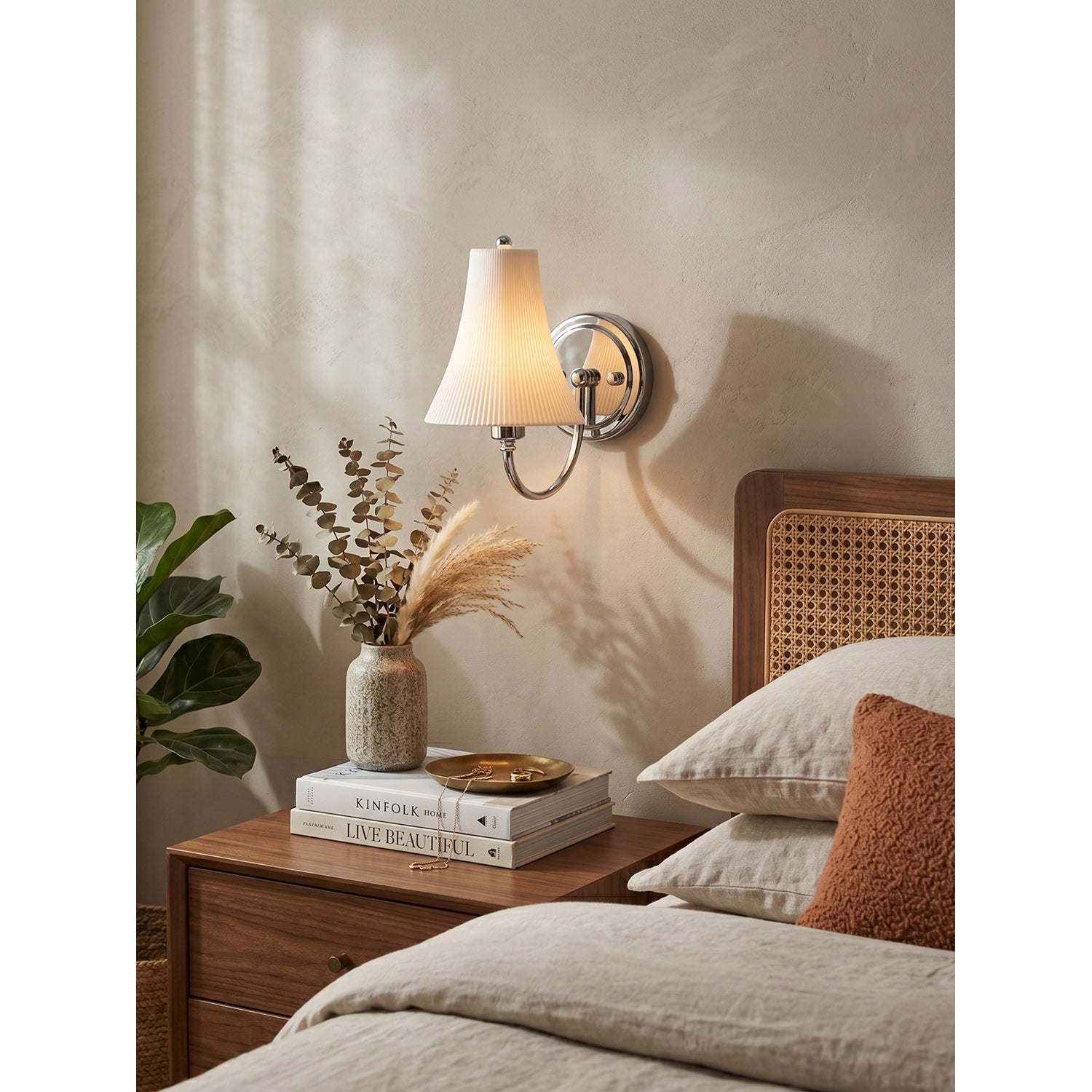 Chloe Ribbed White Ceramic Wall Sconce
