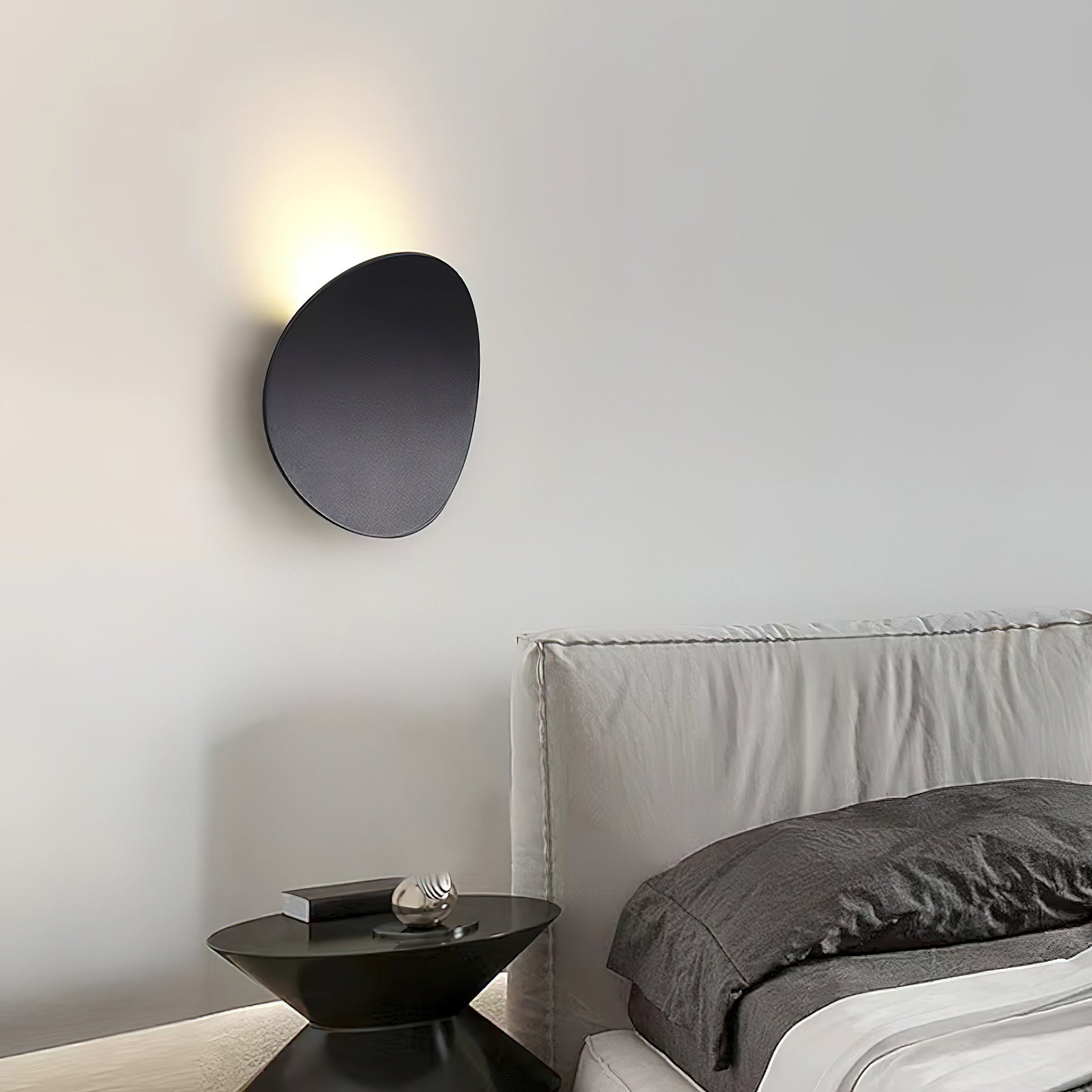 Citra Round Integrated LED Wall Light