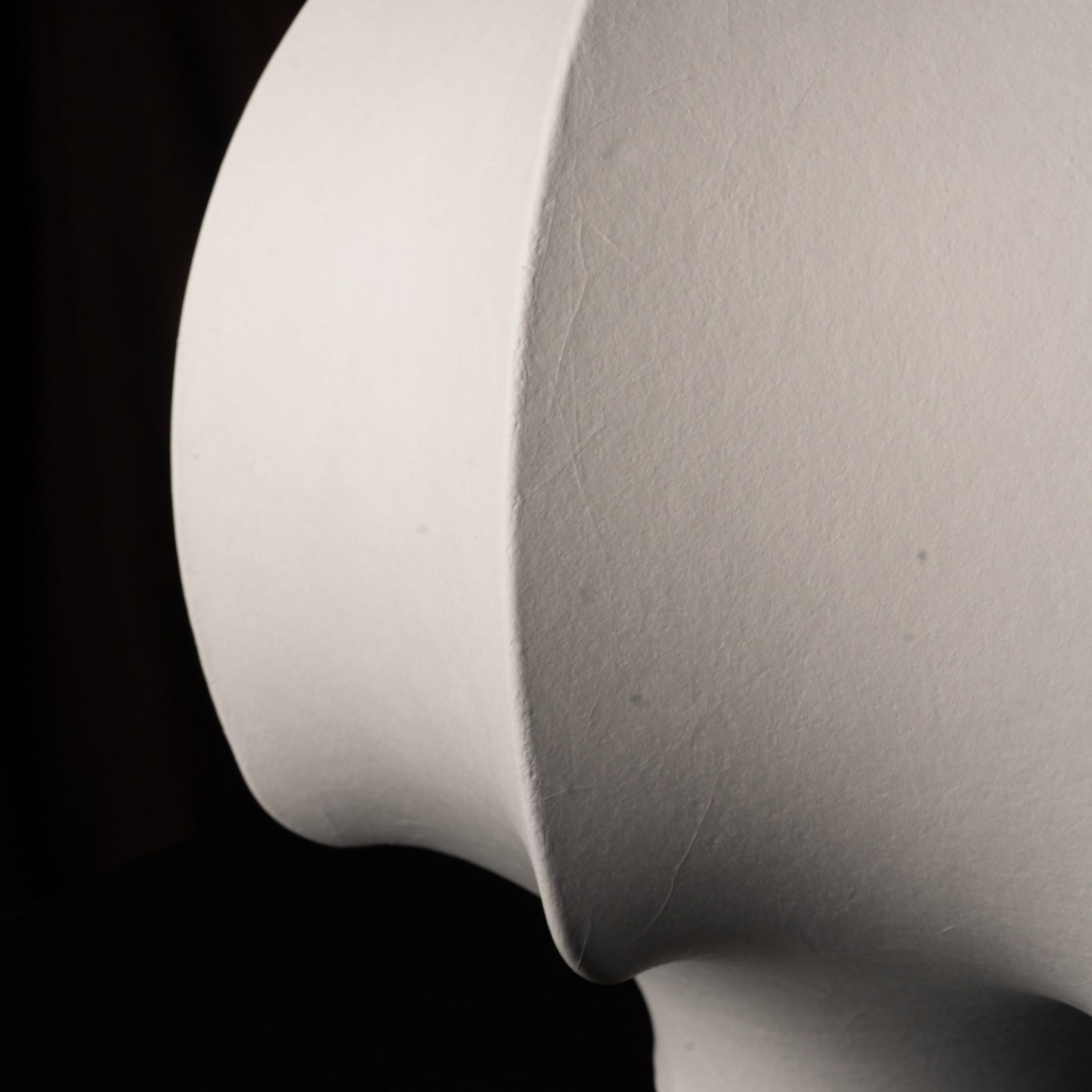Cocoon Silk Table Lamp