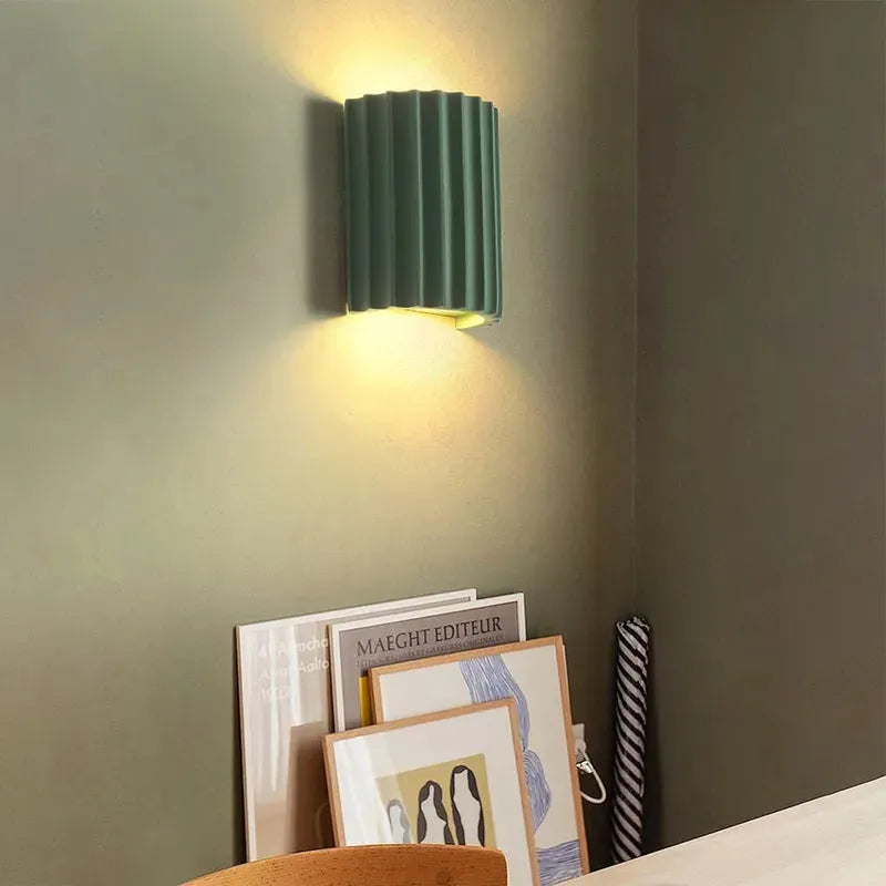ColoraGlow: Round LED Wall Light – Modern Color Accent Lamp for Bedrooms & Children's Rooms