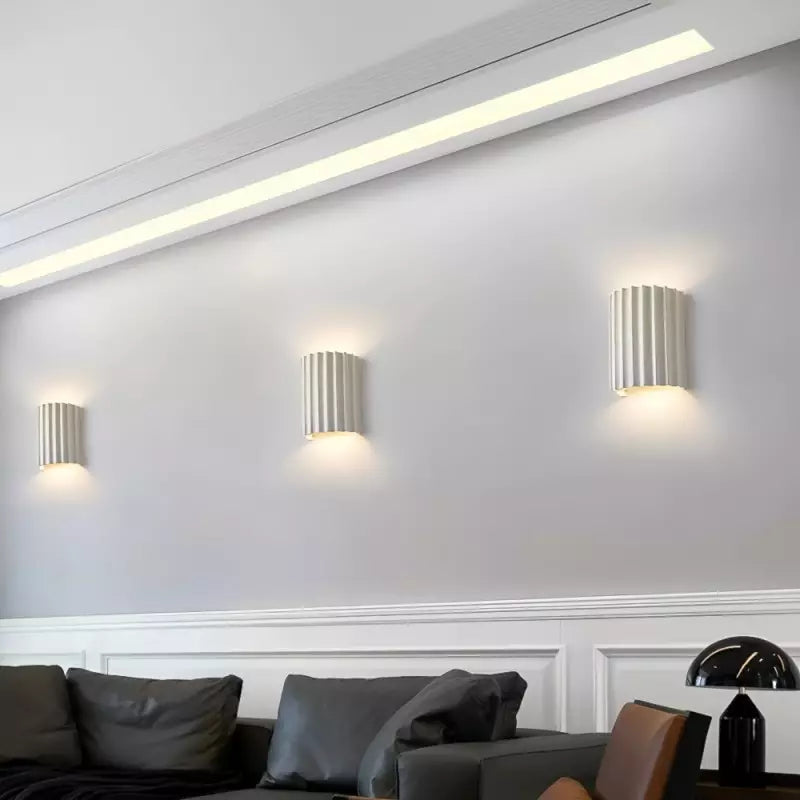 ColoraGlow: Round LED Wall Light – Modern Color Accent Lamp for Bedrooms & Children's Rooms
