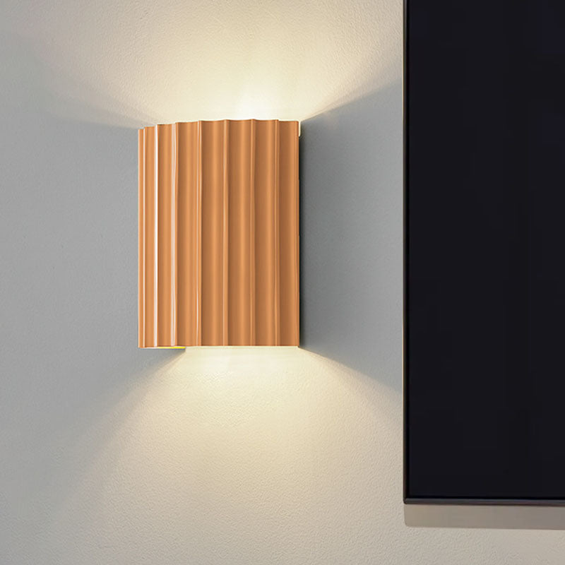 ColoraGlow: Round LED Wall Light – Modern Color Accent Lamp for Bedrooms & Children's Rooms