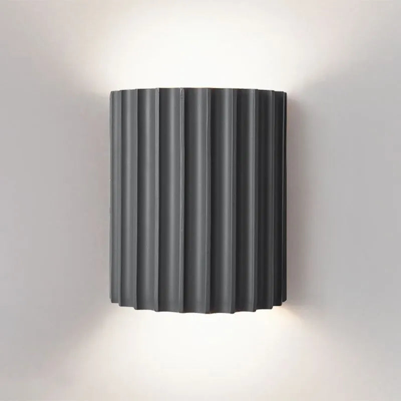 ColoraGlow: Round LED Wall Light – Modern Color Accent Lamp for Bedrooms & Children's Rooms