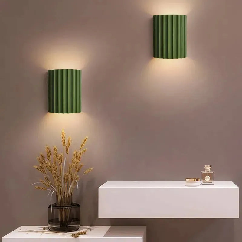 ColoraGlow: Round LED Wall Light – Modern Color Accent Lamp for Bedrooms & Children's Rooms