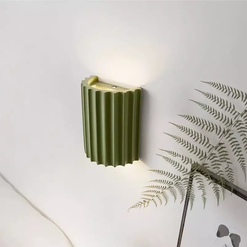 ColoraGlow: Round LED Wall Light – Modern Color Accent Lamp for Bedrooms & Children's Rooms
