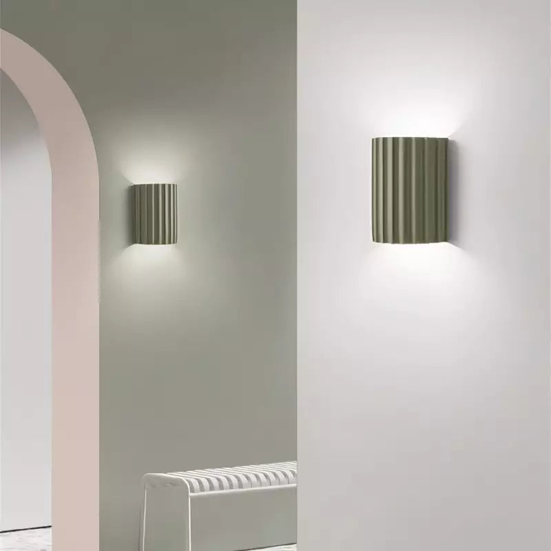 ColoraGlow: Round LED Wall Light – Modern Color Accent Lamp for Bedrooms & Children's Rooms
