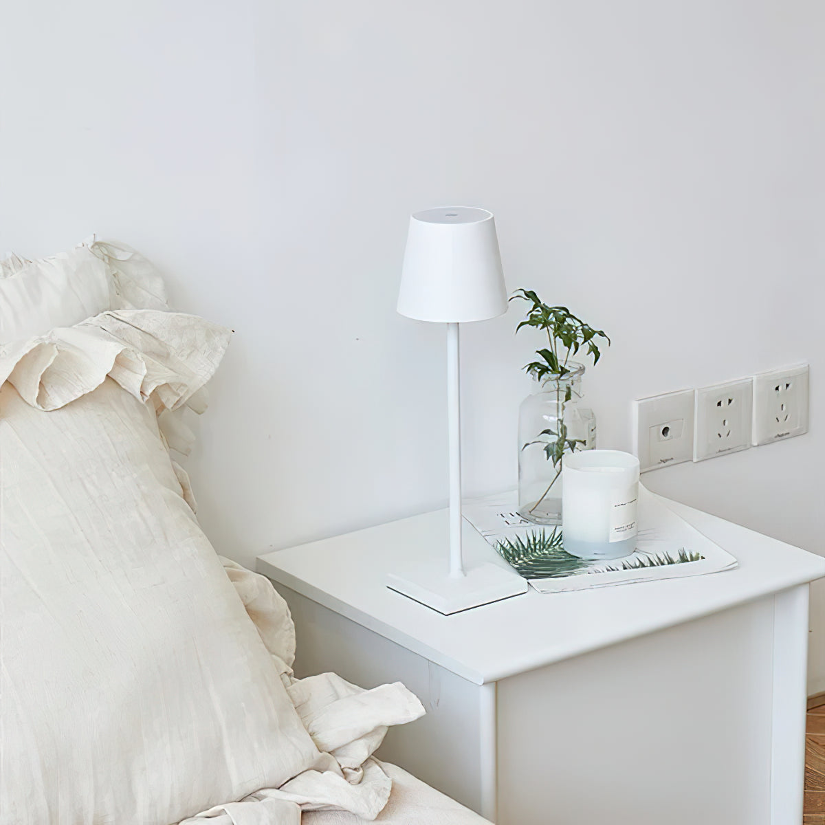 Cordless Rechargeable LED Accent Table Lamp