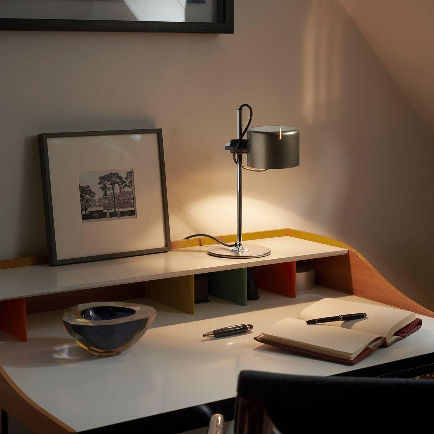 Coupe Adjustable Dome Table Lamp