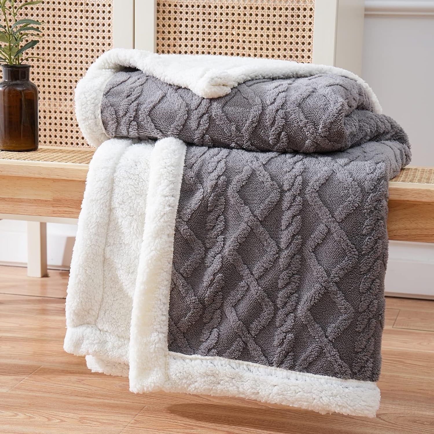 CozySherpa: Sherpa Fleece Blanket – Soft Living Room Blanket for Sofa & Bed
