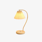 Vaelora – Pleated Table Lamp with Timeless Grace