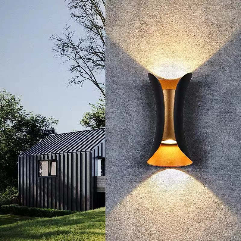Curvion: Curved LED Outdoor Wall Light – Weatherproof Wall Lamp for Garden & Terrace