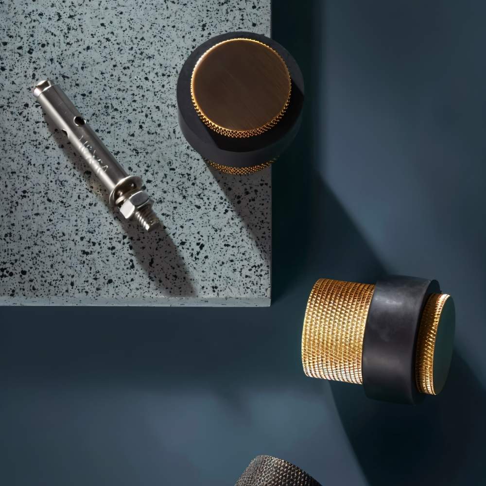 DecoFinio: Design Door Stopper Floor Rubber Silent with Brass Look – for Living Room & Hallway