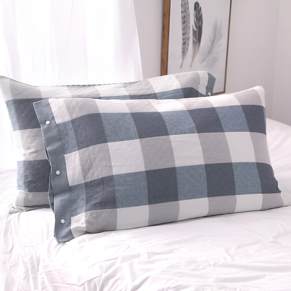 DekoKaro: Checkered & Striped Pillowcase – Durable & Easy Care for Guest Room & Living Room (1 Piece)