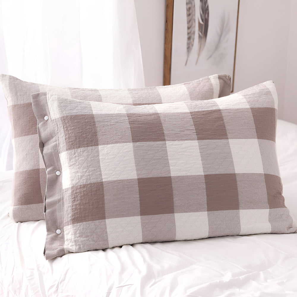 DekoKaro: Checkered & Striped Pillowcase – Durable & Easy Care for Guest Room & Living Room (1 Piece)