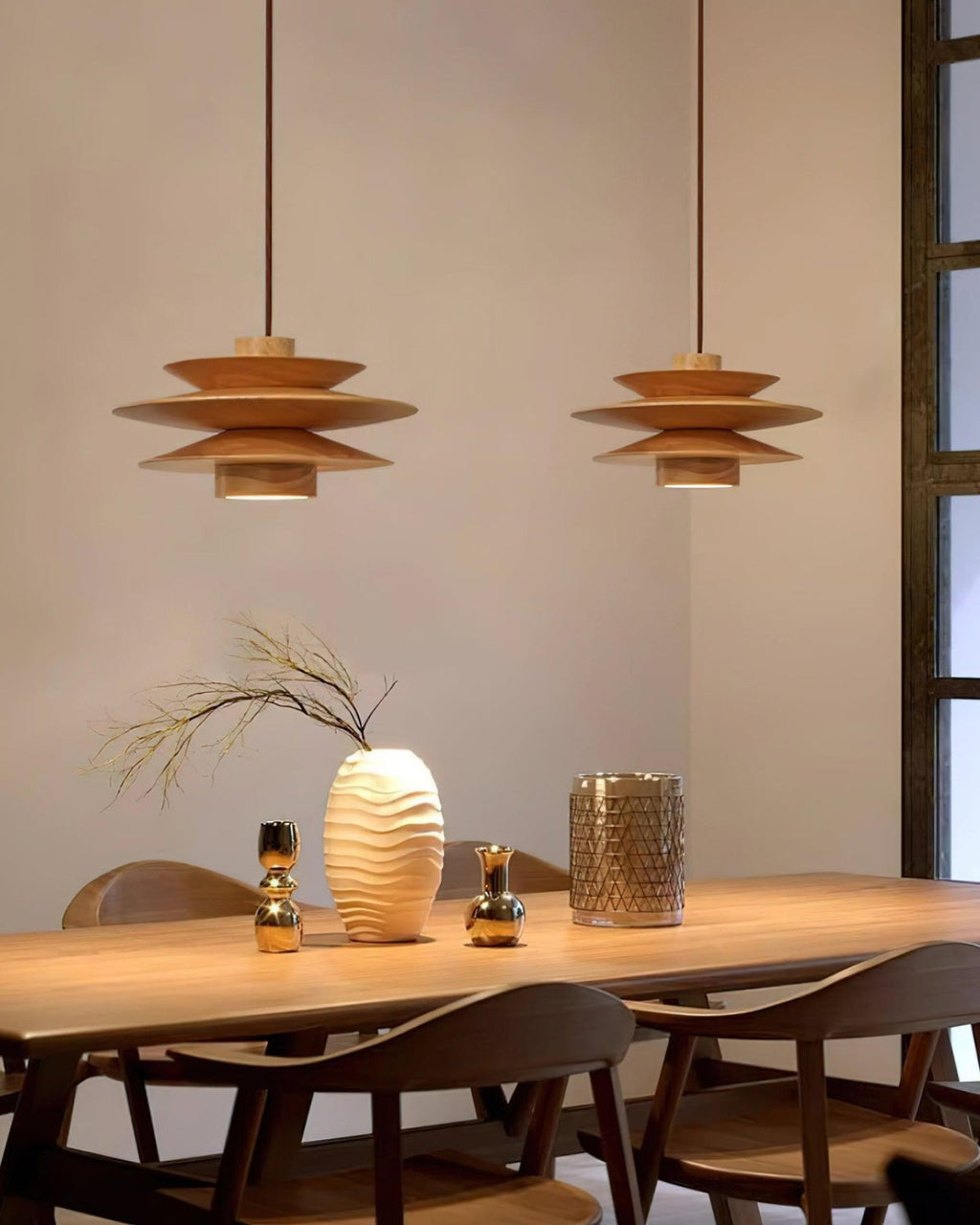 DesignWirbel: Pendant Light Wood – elegant tiered shape with warm light, decorative for lounge & bedroom