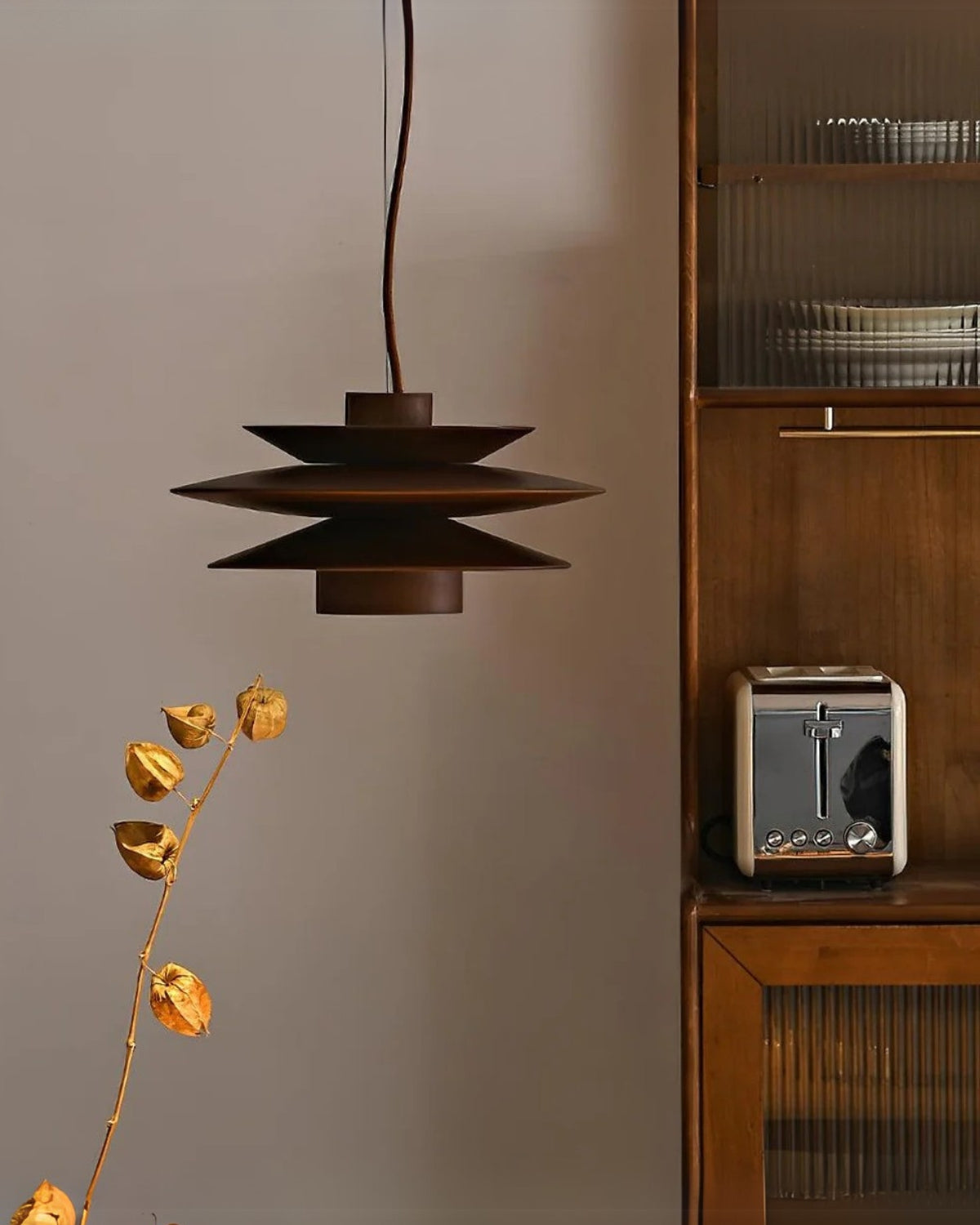 DesignWirbel: Pendant Light Wood – elegant tiered shape with warm light, decorative for lounge & bedroom