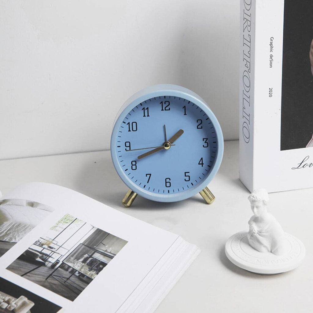 Desk Clock Analog Silent Sweep Metal Glass Battery Operated
