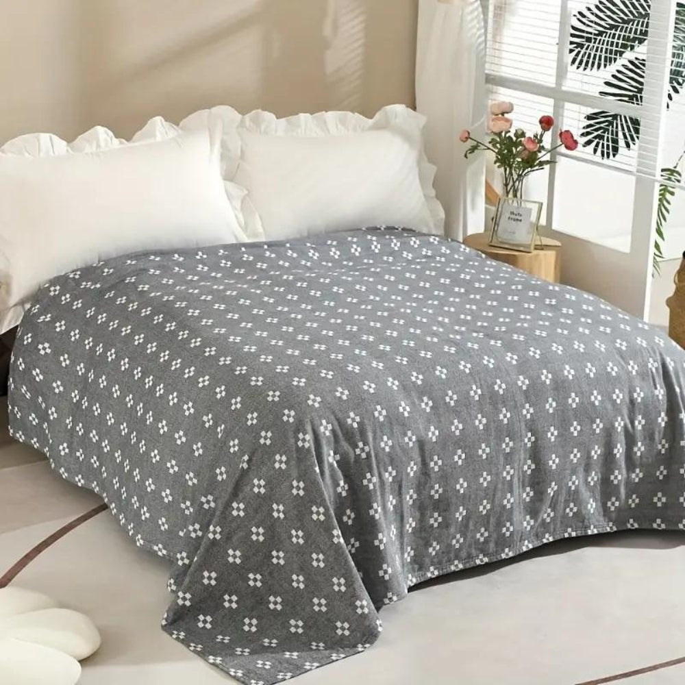Diamond Loom: Breathable Cotton Blanket with Geometric Pattern and Light Texture – for Sofa and Bedroom