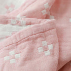 Diamond Loom: Breathable Cotton Blanket with Geometric Pattern and Light Texture – for Sofa and Bedroom