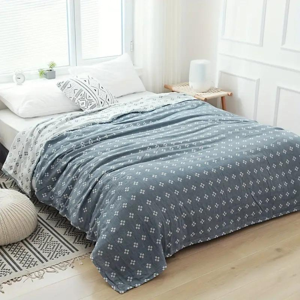 Diamond Loom: Breathable Cotton Blanket with Geometric Pattern and Light Texture – for Sofa and Bedroom