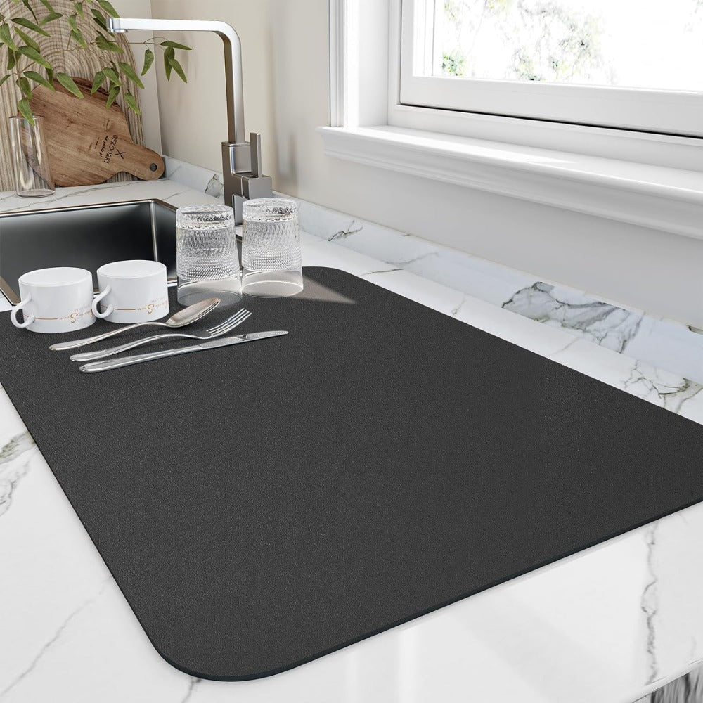 DryMat: Thin Kitchen Draining Mat Made of Diatomaceous Earth with High Moisture Absorption & Space-Saving Design – for Sink & Dish Rack