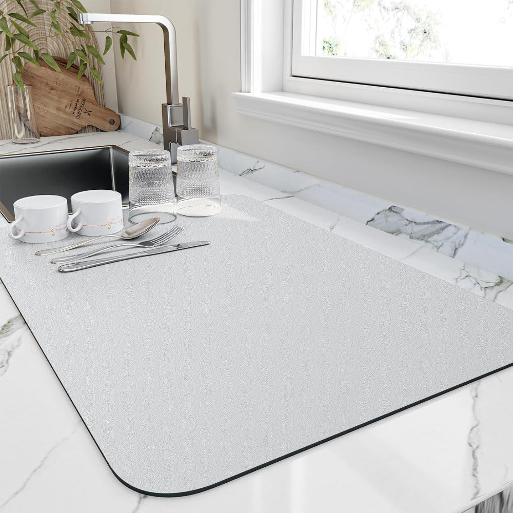 DryMat: Thin Kitchen Draining Mat Made of Diatomaceous Earth with High Moisture Absorption & Space-Saving Design – for Sink & Dish Rack